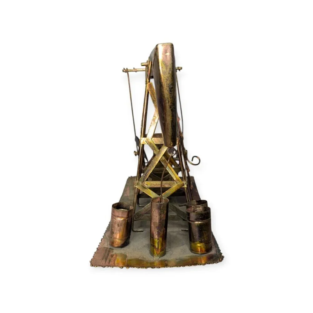 Vintage metal oil